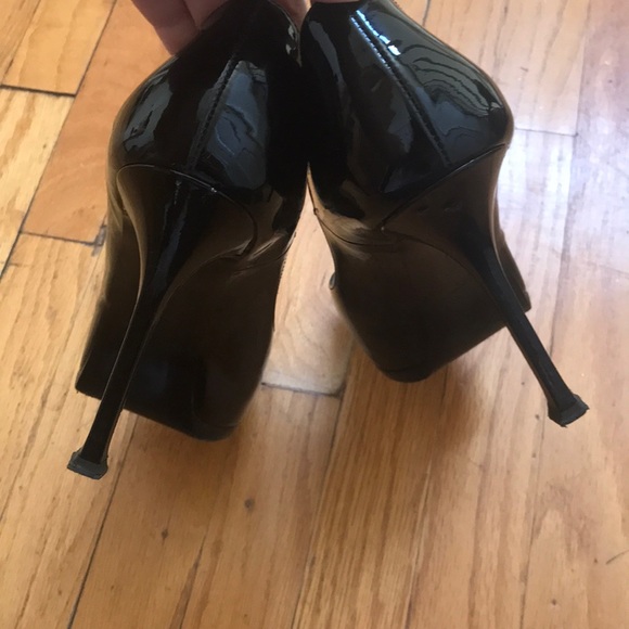 Black Patent Leather YSL Pumps - Picture 4 of 5
